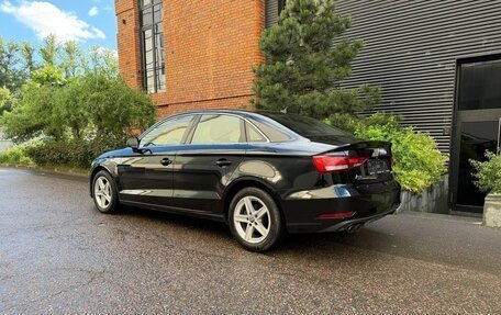 Audi A3, 2018 год, 2 350 000 рублей, 8 фотография