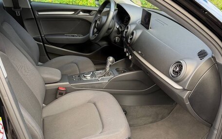 Audi A3, 2018 год, 2 350 000 рублей, 20 фотография