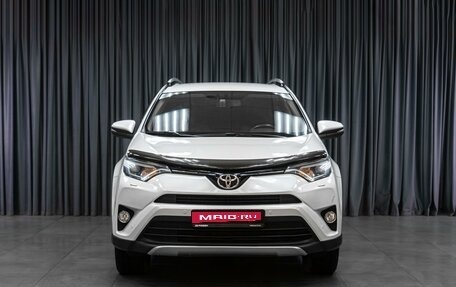 Toyota RAV4, 2018 год, 2 999 000 рублей, 3 фотография