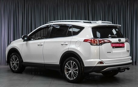 Toyota RAV4, 2018 год, 2 999 000 рублей, 2 фотография