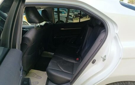 Toyota Camry, 2022 год, 3 190 000 рублей, 13 фотография