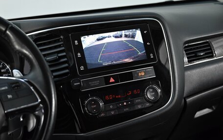 Mitsubishi Outlander III рестайлинг 3, 2019 год, 1 889 000 рублей, 9 фотография