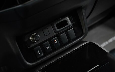 Mitsubishi Outlander III рестайлинг 3, 2019 год, 1 889 000 рублей, 10 фотография