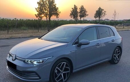 Volkswagen Golf VIII, 2022 год, 1 770 000 рублей, 1 фотография