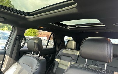 Ford Explorer VI, 2016 год, 1 990 000 рублей, 6 фотография