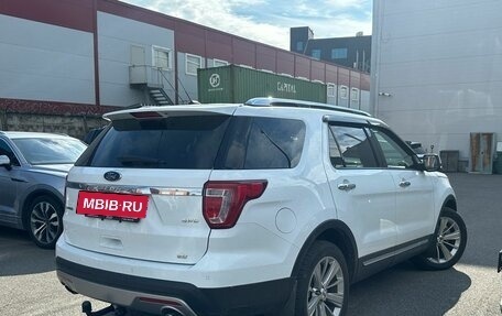 Ford Explorer VI, 2016 год, 1 990 000 рублей, 3 фотография