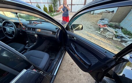 Audi A6, 2003 год, 650 000 рублей, 24 фотография