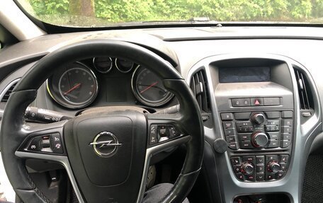 Opel Astra J, 2014 год, 650 000 рублей, 15 фотография