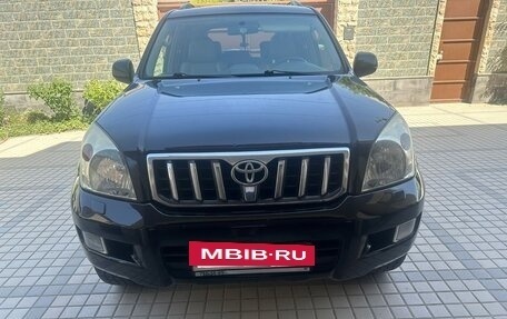 Toyota Land Cruiser Prado 120 рестайлинг, 2005 год, 2 150 000 рублей, 5 фотография