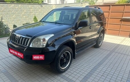 Toyota Land Cruiser Prado 120 рестайлинг, 2005 год, 2 150 000 рублей, 2 фотография