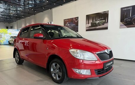 Skoda Fabia II, 2011 год, 700 000 рублей, 2 фотография