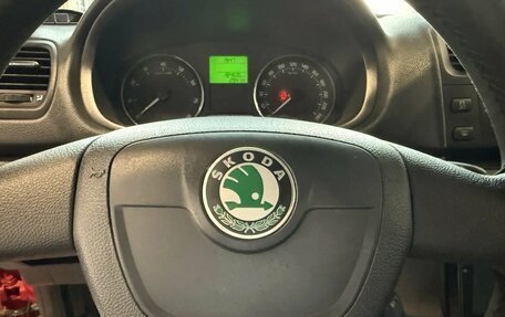 Skoda Fabia II, 2011 год, 700 000 рублей, 13 фотография
