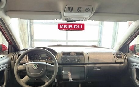 Skoda Fabia II, 2011 год, 700 000 рублей, 12 фотография