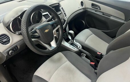 Chevrolet Cruze II, 2010 год, 460 000 рублей, 7 фотография
