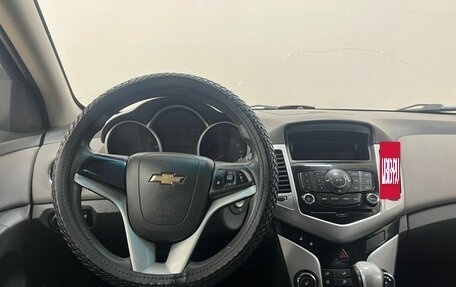 Chevrolet Cruze II, 2010 год, 460 000 рублей, 10 фотография