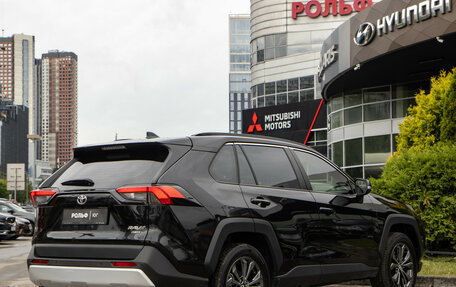 Toyota RAV4, 2024 год, 3 818 000 рублей, 5 фотография