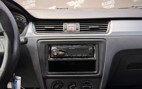 Skoda Rapid I, 2015 год, 655 000 рублей, 14 фотография