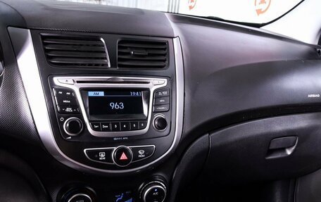 Hyundai Solaris II рестайлинг, 2016 год, 1 050 000 рублей, 15 фотография
