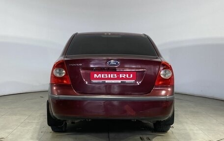 Ford Focus II рестайлинг, 2005 год, 260 000 рублей, 12 фотография
