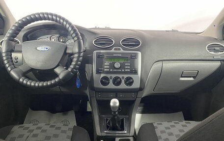 Ford Focus II рестайлинг, 2005 год, 260 000 рублей, 22 фотография