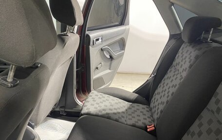 Ford Focus II рестайлинг, 2005 год, 260 000 рублей, 25 фотография
