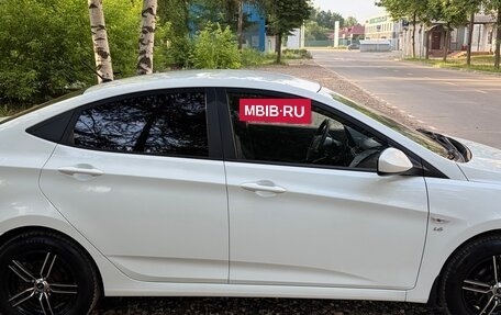 Hyundai Solaris II рестайлинг, 2014 год, 980 000 рублей, 4 фотография