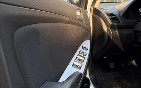 Hyundai Solaris II рестайлинг, 2014 год, 980 000 рублей, 19 фотография