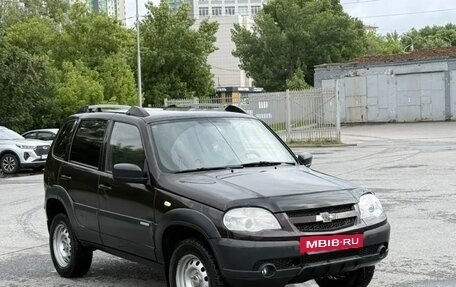 Chevrolet Niva I рестайлинг, 2013 год, 360 000 рублей, 3 фотография