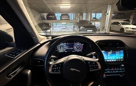 Jaguar F-Pace, 2019 год, 3 100 000 рублей, 9 фотография