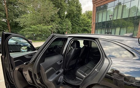 Jaguar F-Pace, 2019 год, 3 100 000 рублей, 25 фотография