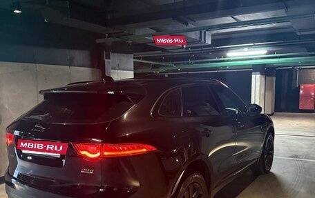 Jaguar F-Pace, 2019 год, 3 100 000 рублей, 4 фотография