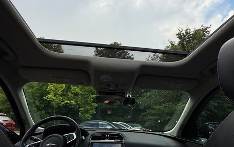 Jaguar F-Pace, 2019 год, 3 100 000 рублей, 29 фотография