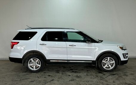Ford Explorer VI, 2017 год, 2 399 000 рублей, 8 фотография