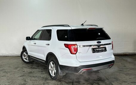 Ford Explorer VI, 2017 год, 2 399 000 рублей, 7 фотография