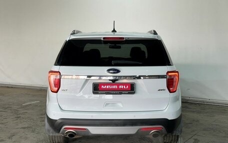 Ford Explorer VI, 2017 год, 2 399 000 рублей, 6 фотография