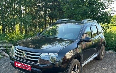 Renault Duster I рестайлинг, 2012 год, 1 000 000 рублей, 1 фотография