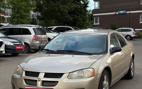 Dodge Stratus II, 2004 год, 270 000 рублей, 1 фотография