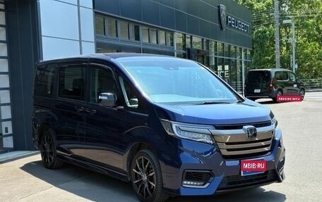 Honda Stepwgn IV, 2019 год, 1 890 000 рублей, 3 фотография