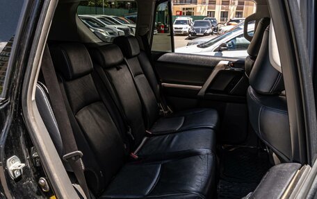 Toyota Land Cruiser Prado 150 рестайлинг 2, 2012 год, 2 699 000 рублей, 7 фотография