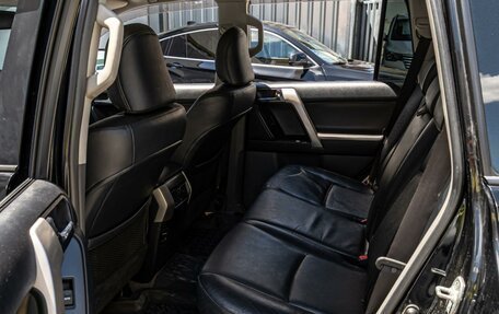 Toyota Land Cruiser Prado 150 рестайлинг 2, 2012 год, 2 699 000 рублей, 11 фотография