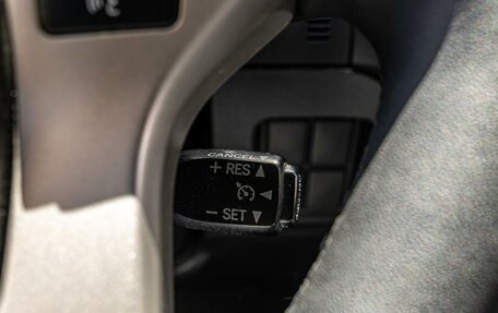 Toyota Land Cruiser Prado 150 рестайлинг 2, 2012 год, 2 699 000 рублей, 16 фотография