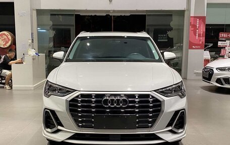 Audi Q3, 2022 год, 2 400 000 рублей, 2 фотография