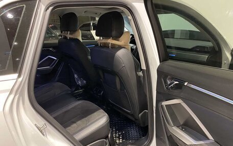Audi Q3, 2022 год, 2 400 000 рублей, 17 фотография