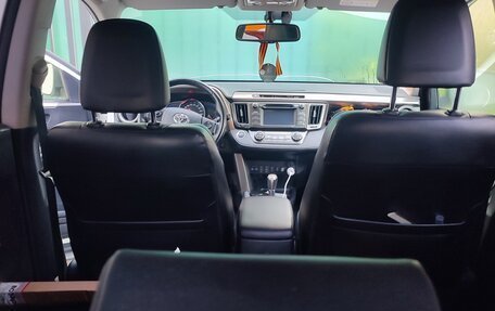 Toyota RAV4, 2013 год, 1 353 000 рублей, 13 фотография