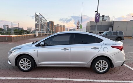 Hyundai Solaris II рестайлинг, 2018 год, 1 220 000 рублей, 5 фотография