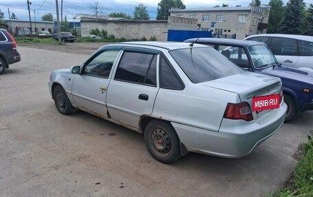 Daewoo Nexia I рестайлинг, 2010 год, 83 000 рублей, 2 фотография