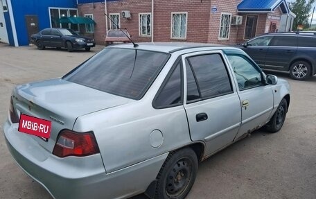Daewoo Nexia I рестайлинг, 2010 год, 83 000 рублей, 3 фотография