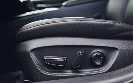 Toyota Camry, 2020 год, 2 450 000 рублей, 13 фотография