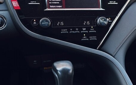 Toyota Camry, 2020 год, 2 450 000 рублей, 23 фотография
