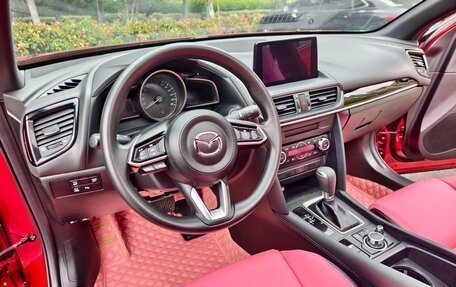 Mazda CX-4, 2021 год, 1 750 000 рублей, 14 фотография